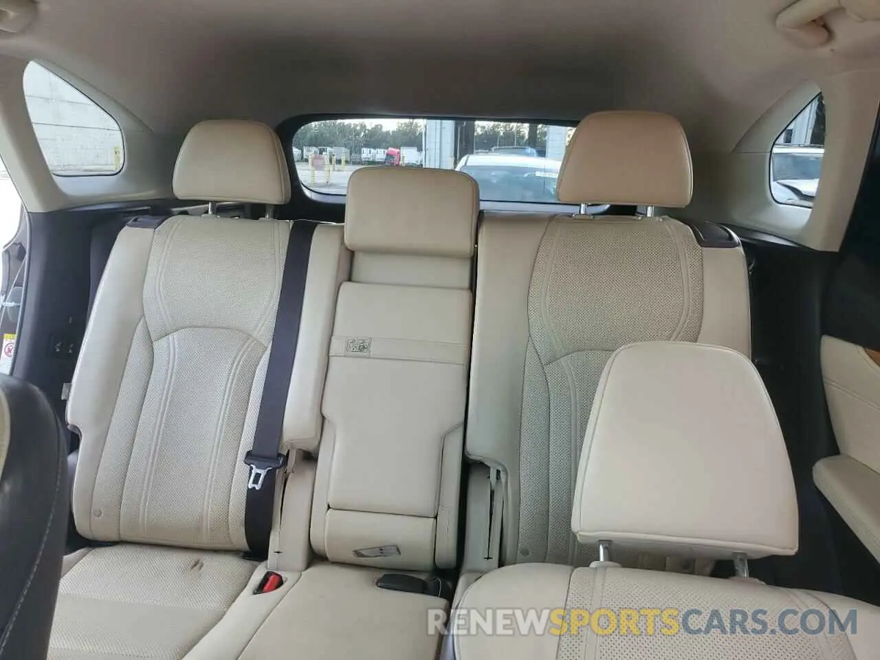 10 Photograph of a damaged car JTJGZKCA7K2011599 LEXUS RX350 2019