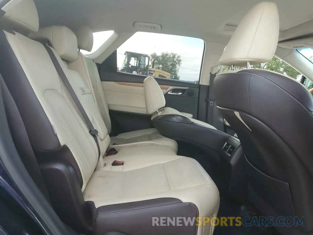 11 Photograph of a damaged car JTJGZKCA7K2011599 LEXUS RX350 2019