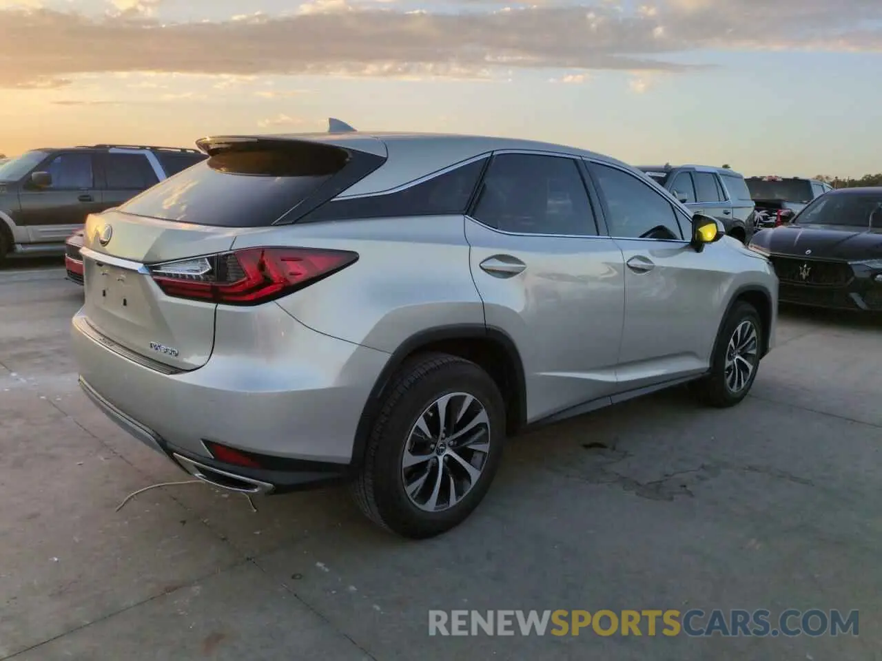 3 Photograph of a damaged car 2T2AZMAA1LC181348 LEXUS RX350 2020