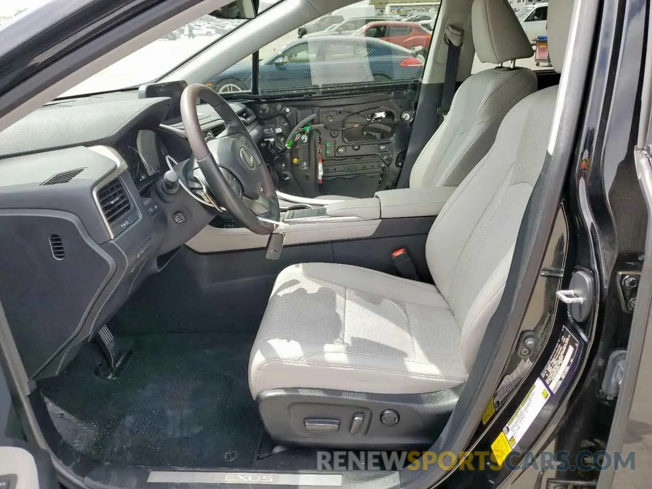 7 Photograph of a damaged car 2T2HZMAA0LC161879 LEXUS RX350 2020