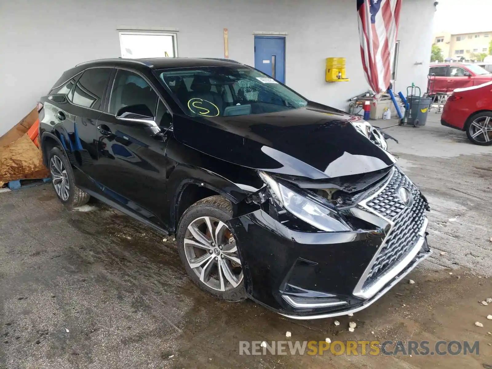 1 Photograph of a damaged car 2T2HZMAA4LC162064 LEXUS RX350 2020