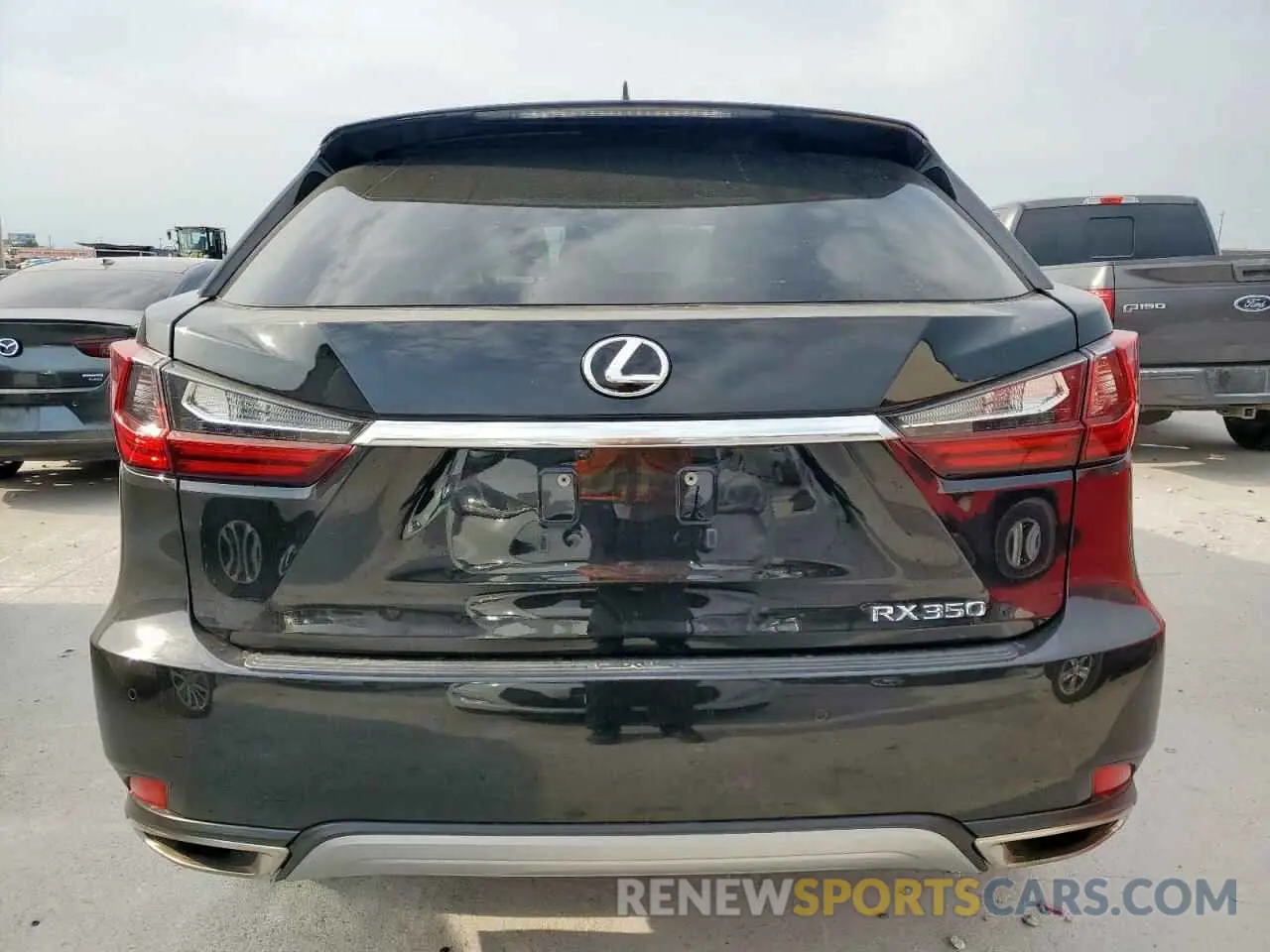 6 Photograph of a damaged car 2T2HZMAA4LC182010 LEXUS RX350 2020