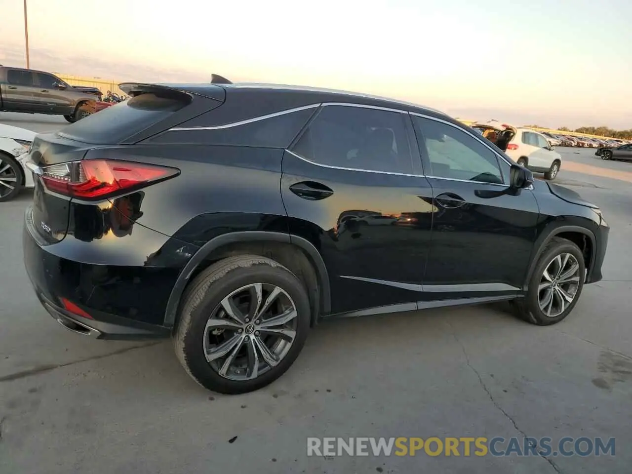 3 Photograph of a damaged car 2T2HZMAA6LC159876 LEXUS RX350 2020