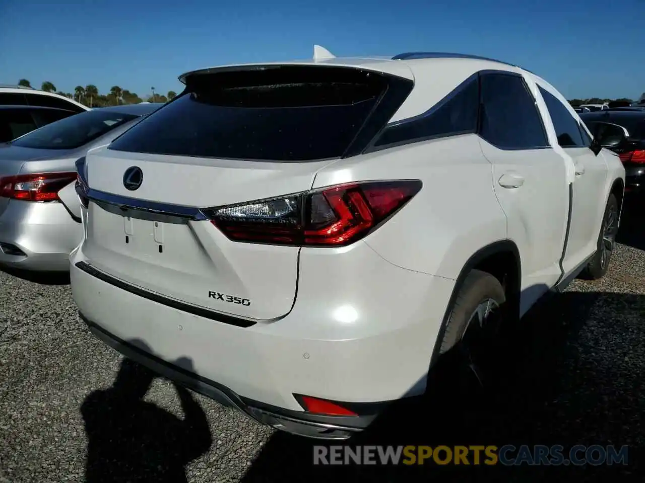 4 Photograph of a damaged car 2T2HZMAA6LC160378 LEXUS RX350 2020