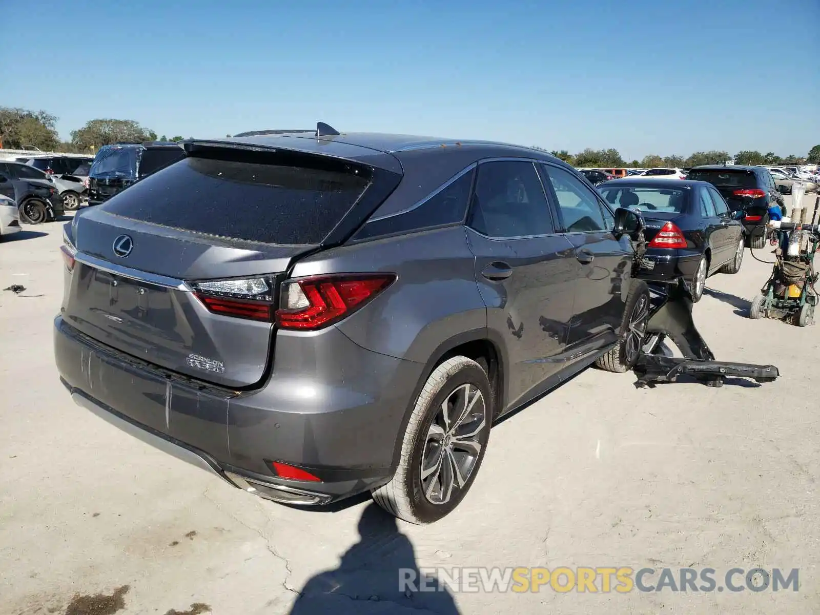 4 Photograph of a damaged car 2T2HZMAA6LC180694 LEXUS RX350 2020