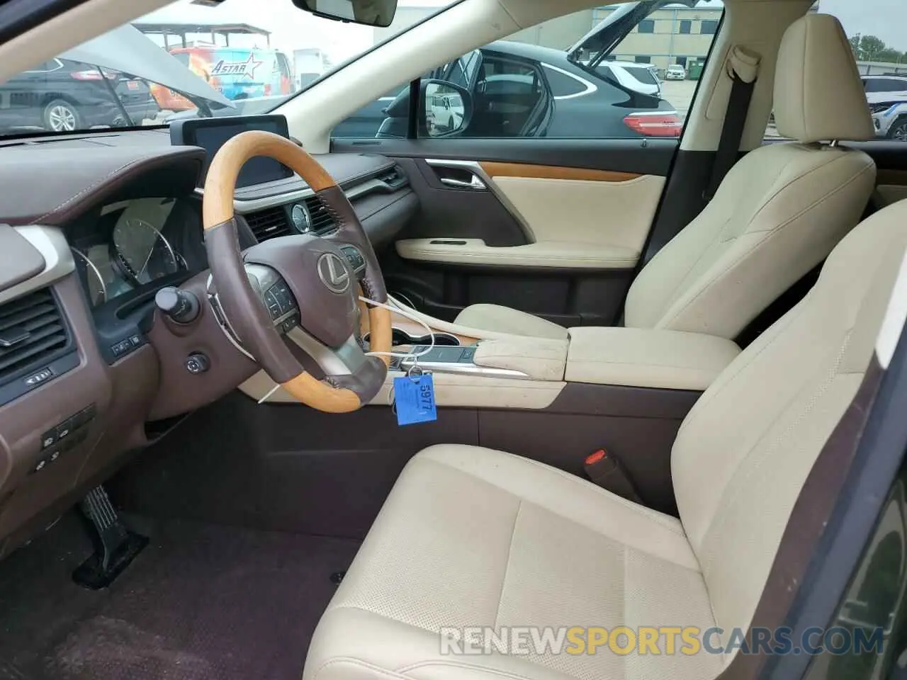 7 Photograph of a damaged car 2T2HZMAA8LC162200 LEXUS RX350 2020