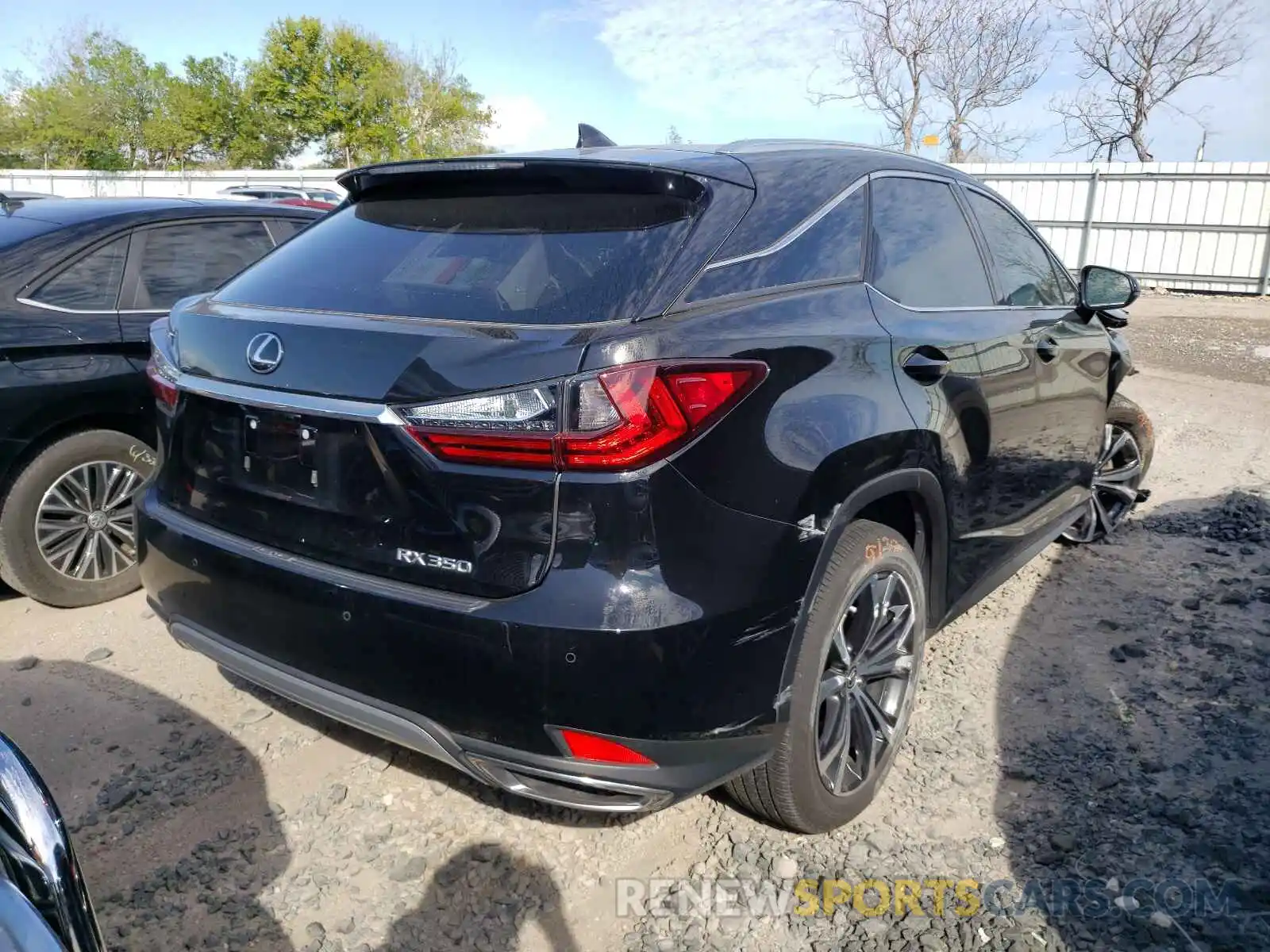 4 Photograph of a damaged car 2T2HZMAA8LC180986 LEXUS RX350 2020