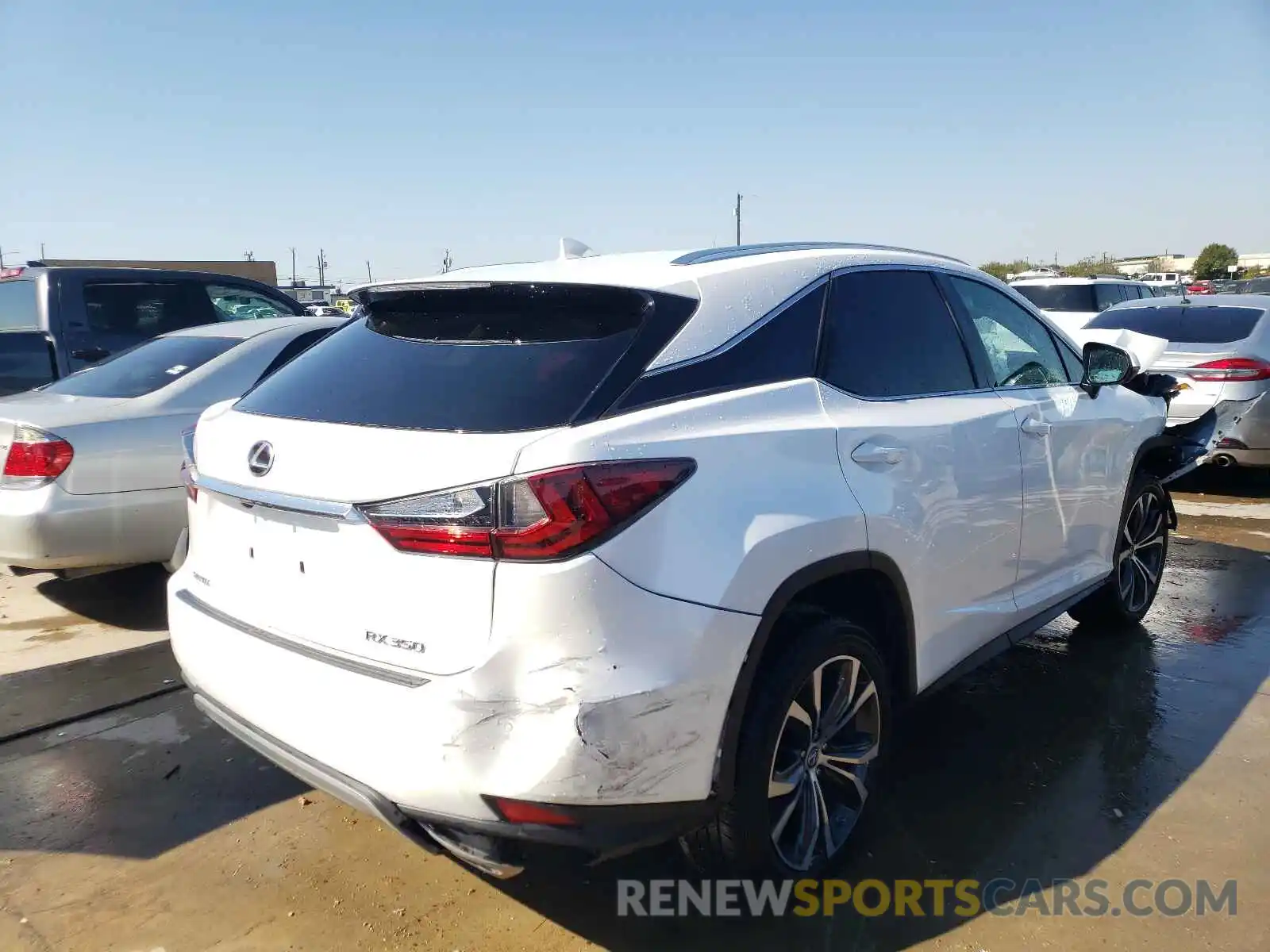 4 Photograph of a damaged car 2T2HZMAA9LC175392 LEXUS RX350 2020