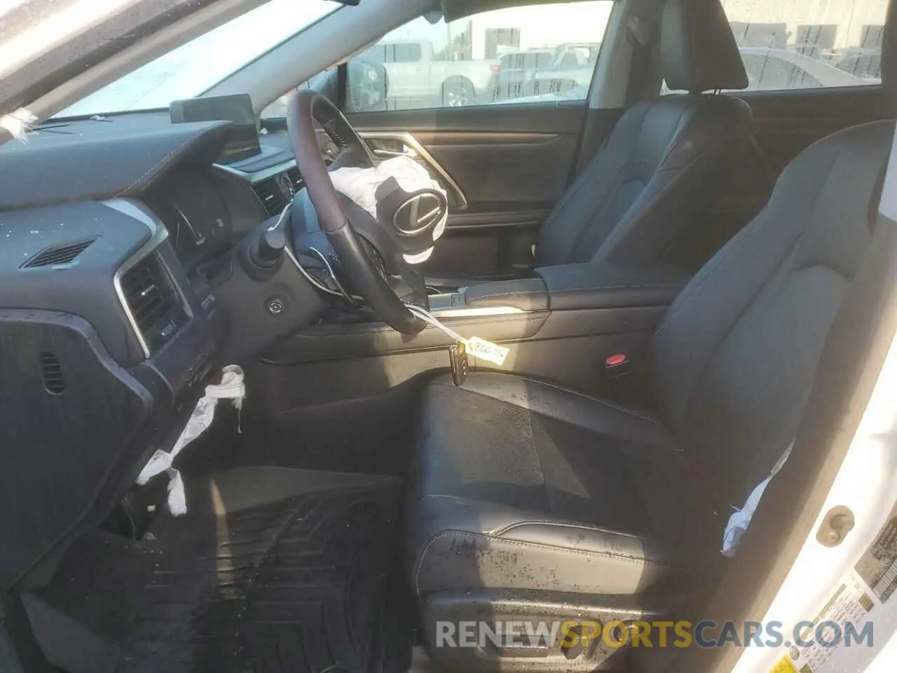 7 Photograph of a damaged car 2T2HZMAAXLC162313 LEXUS RX350 2020