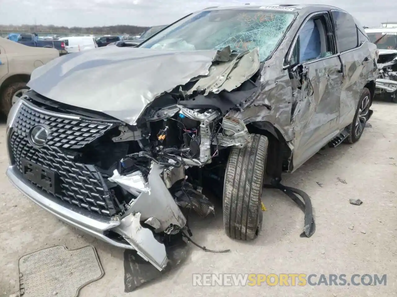 10 Photograph of a damaged car 2T2HZMDA0LC255255 LEXUS RX350 2020