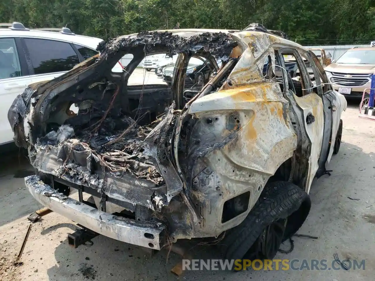 4 Photograph of a damaged car 2T2HZMDA2LC234178 LEXUS RX350 2020