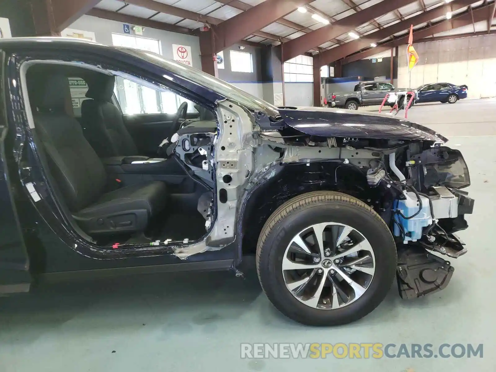 9 Photograph of a damaged car 2T2HZMDA2LC247707 LEXUS RX350 2020