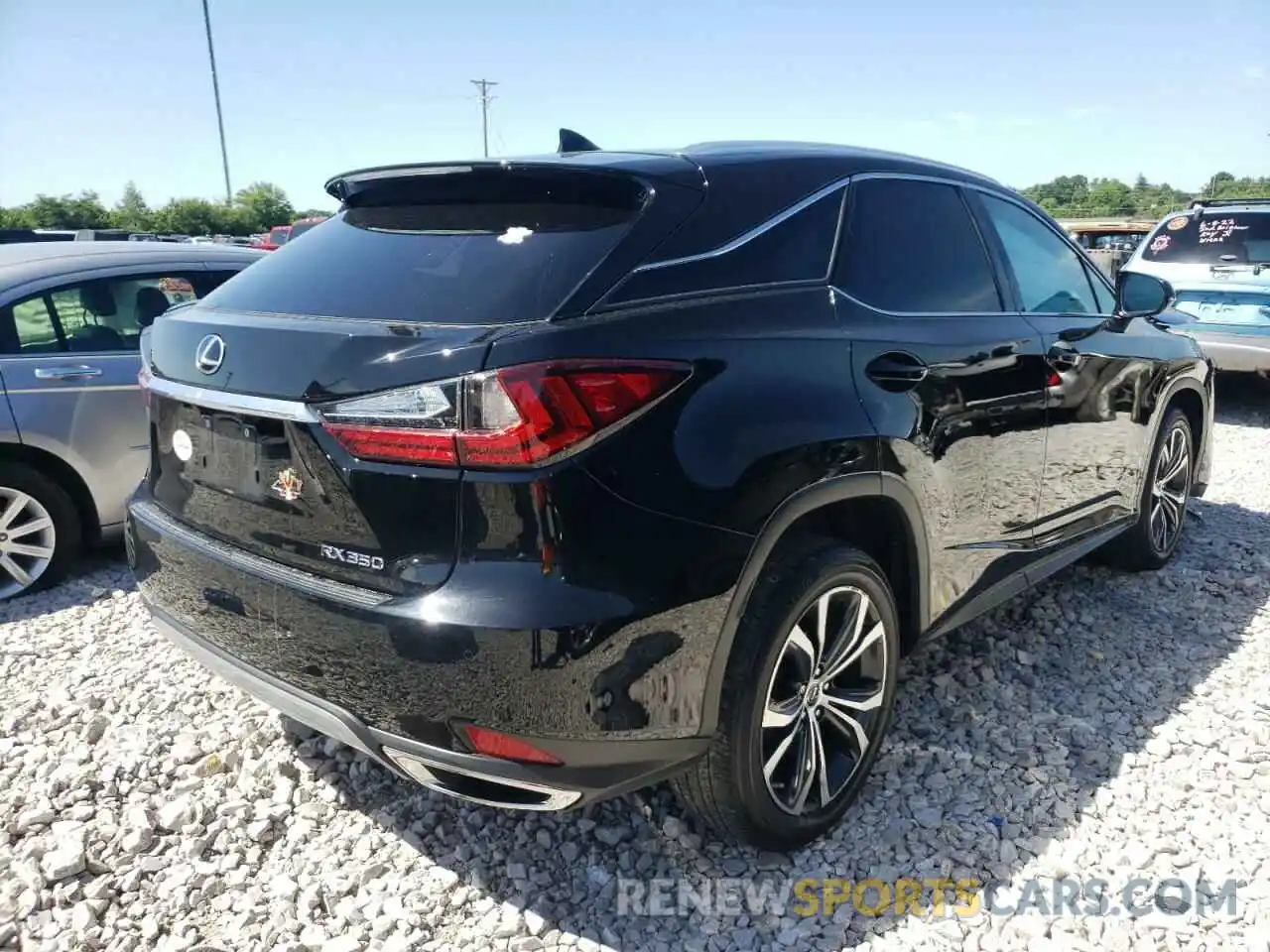 4 Photograph of a damaged car 2T2HZMDA3LC231368 LEXUS RX350 2020