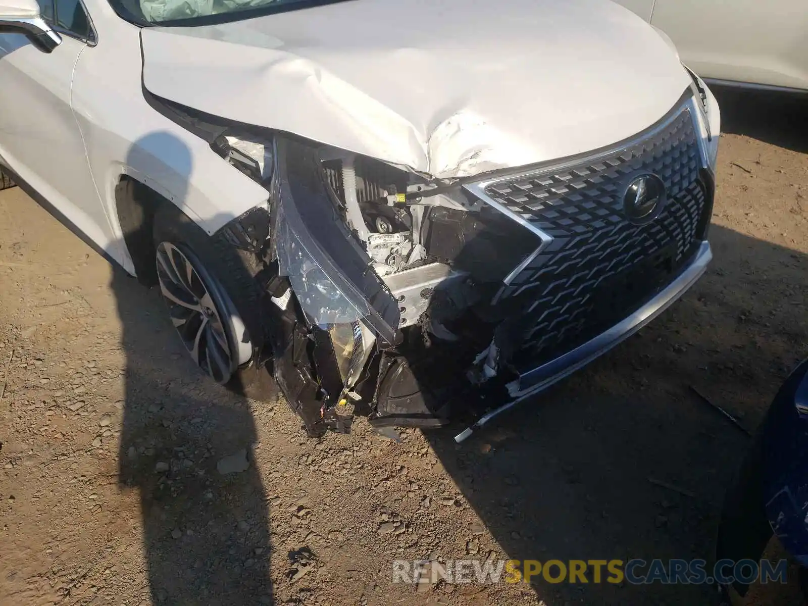 9 Photograph of a damaged car 2T2HZMDA4LC217138 LEXUS RX350 2020