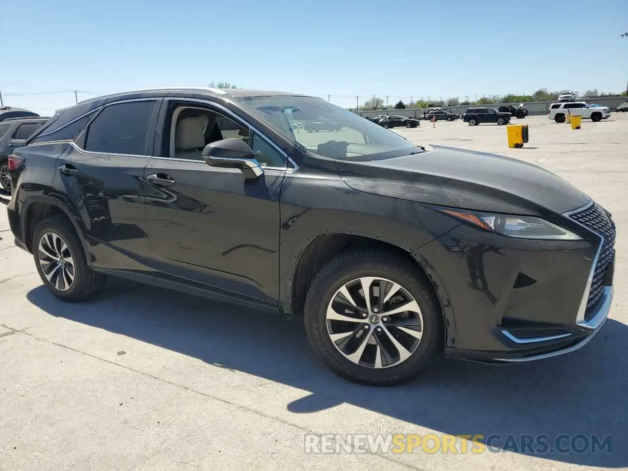 4 Photograph of a damaged car 2T2HZMDA5LC231176 LEXUS RX350 2020