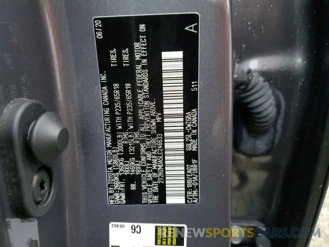 14 Photograph of a damaged car 2T2HZMDA5LC246633 LEXUS RX350 2020