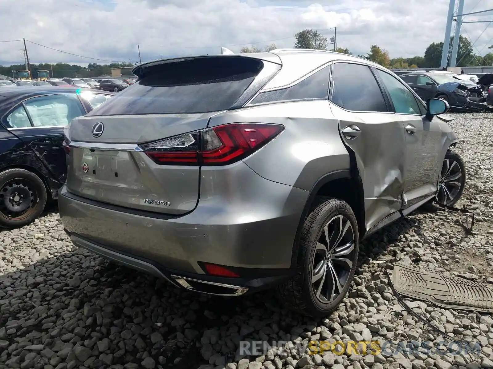 4 Photograph of a damaged car 2T2HZMDA9LC223646 LEXUS RX350 2020