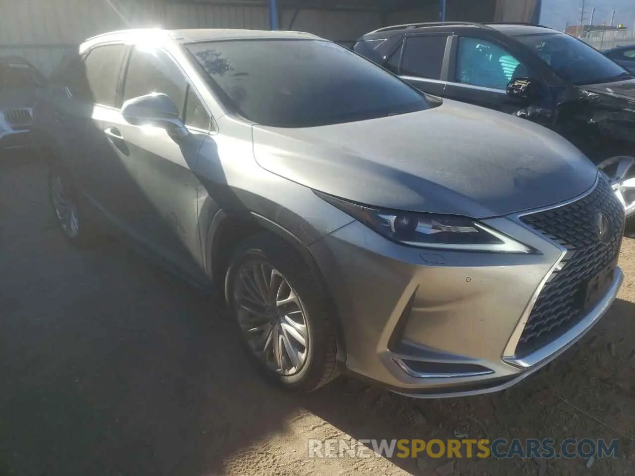 4 Photograph of a damaged car 2T2JZMDA5LC227159 LEXUS RX350 2020