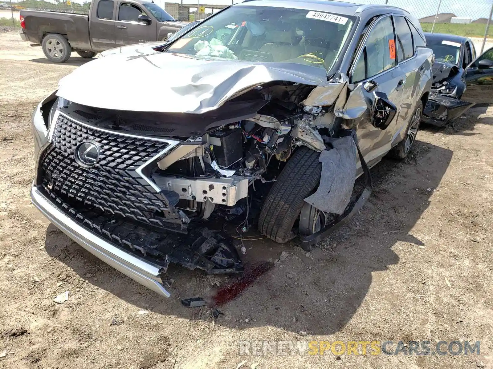 9 Photograph of a damaged car JTJHZKEA0L2015805 LEXUS RX350 2020