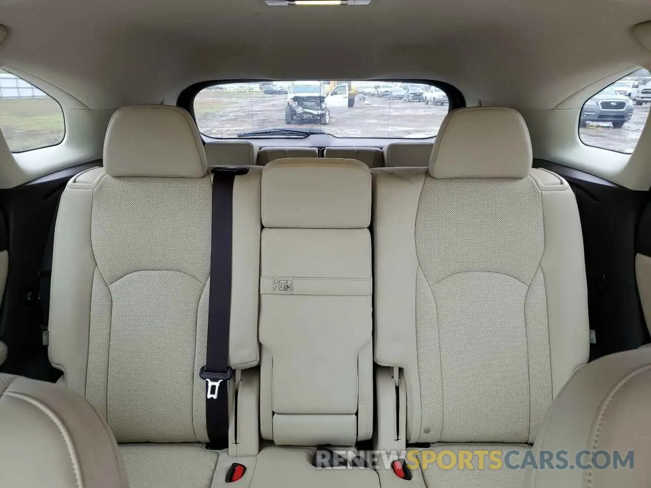 10 Photograph of a damaged car JTJHZKEA4L2015239 LEXUS RX350 2020