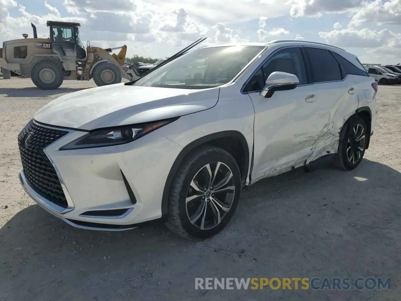 1 Photograph of a damaged car JTJHZKFA3L2021998 LEXUS RX350 2020