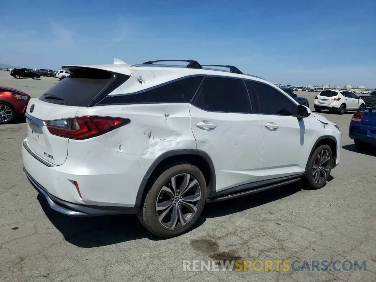3 Photograph of a damaged car JTJHZKFA4L2024909 LEXUS RX350 2020