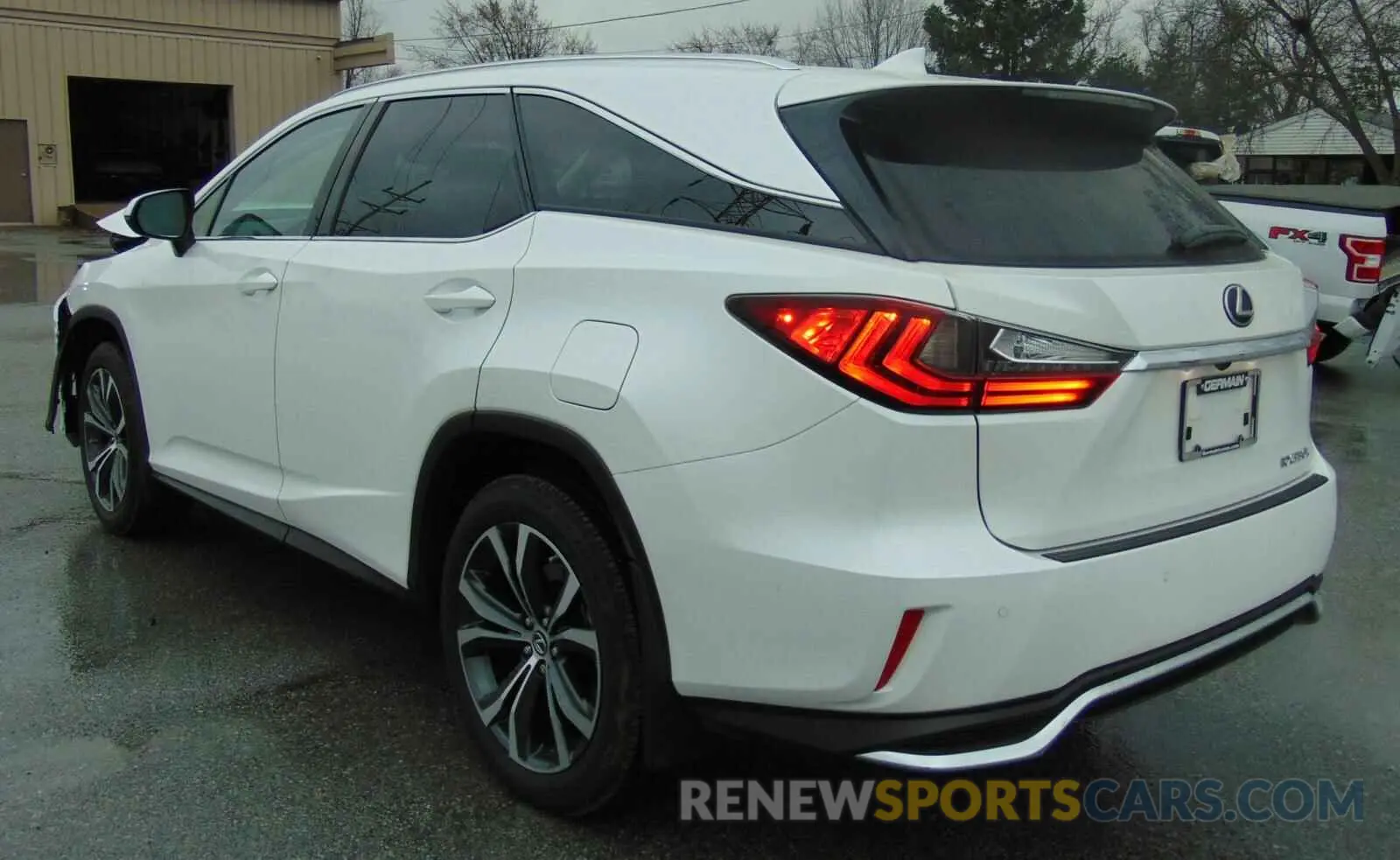 3 Photograph of a damaged car JTJHZKFA6L2023258 LEXUS RX350 2020