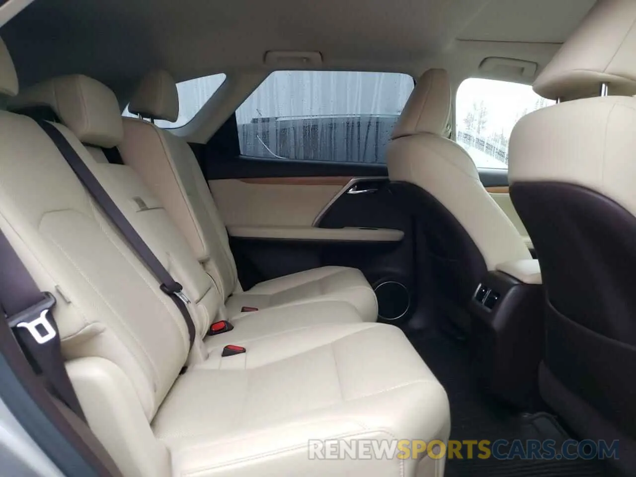 11 Photograph of a damaged car JTJHZKFA8L2025092 LEXUS RX350 2020