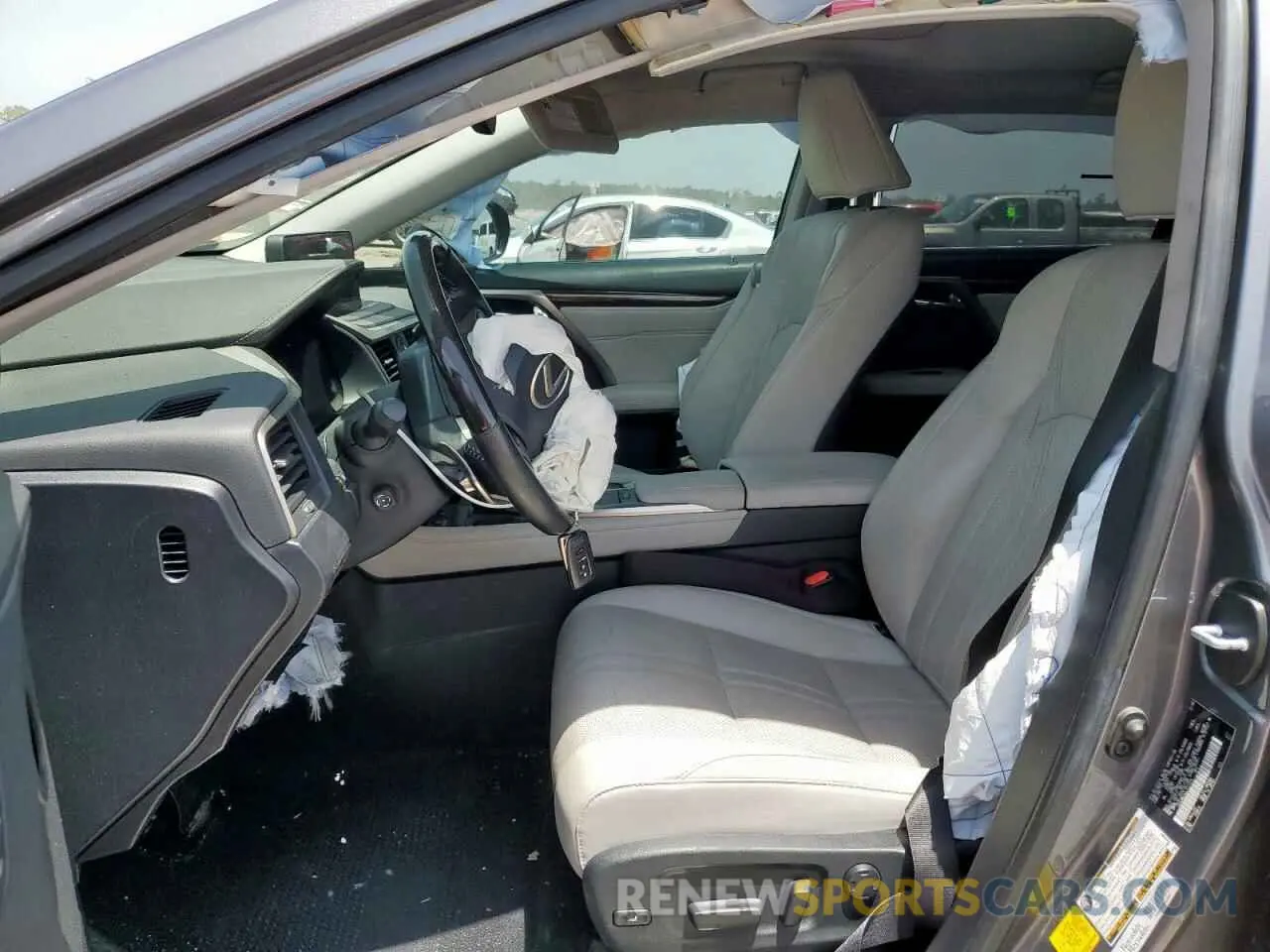 7 Photograph of a damaged car JTJJZKEA3L2016206 LEXUS RX350 2020