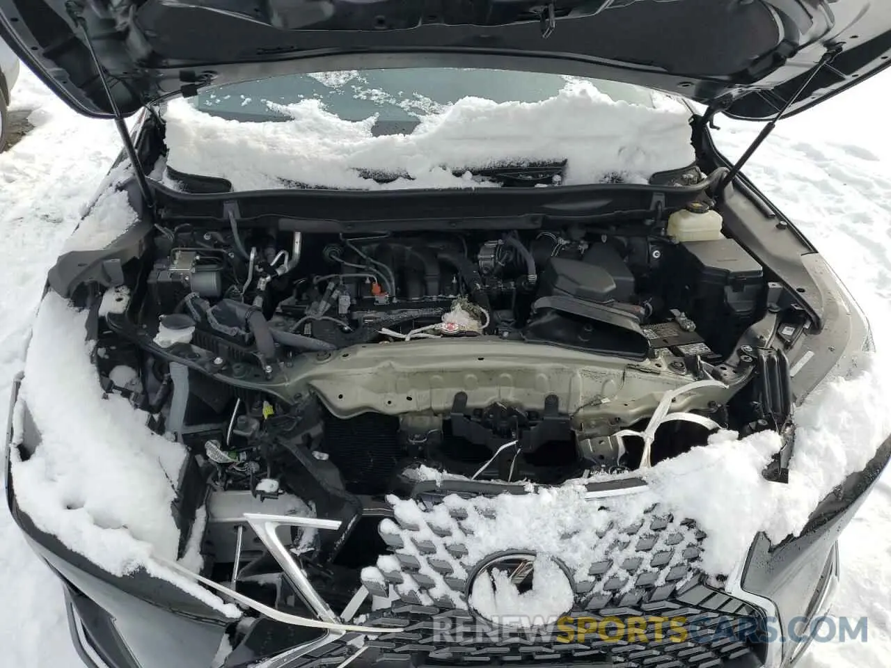 11 Photograph of a damaged car 2T2AZMDA6MC289848 LEXUS RX350 2021