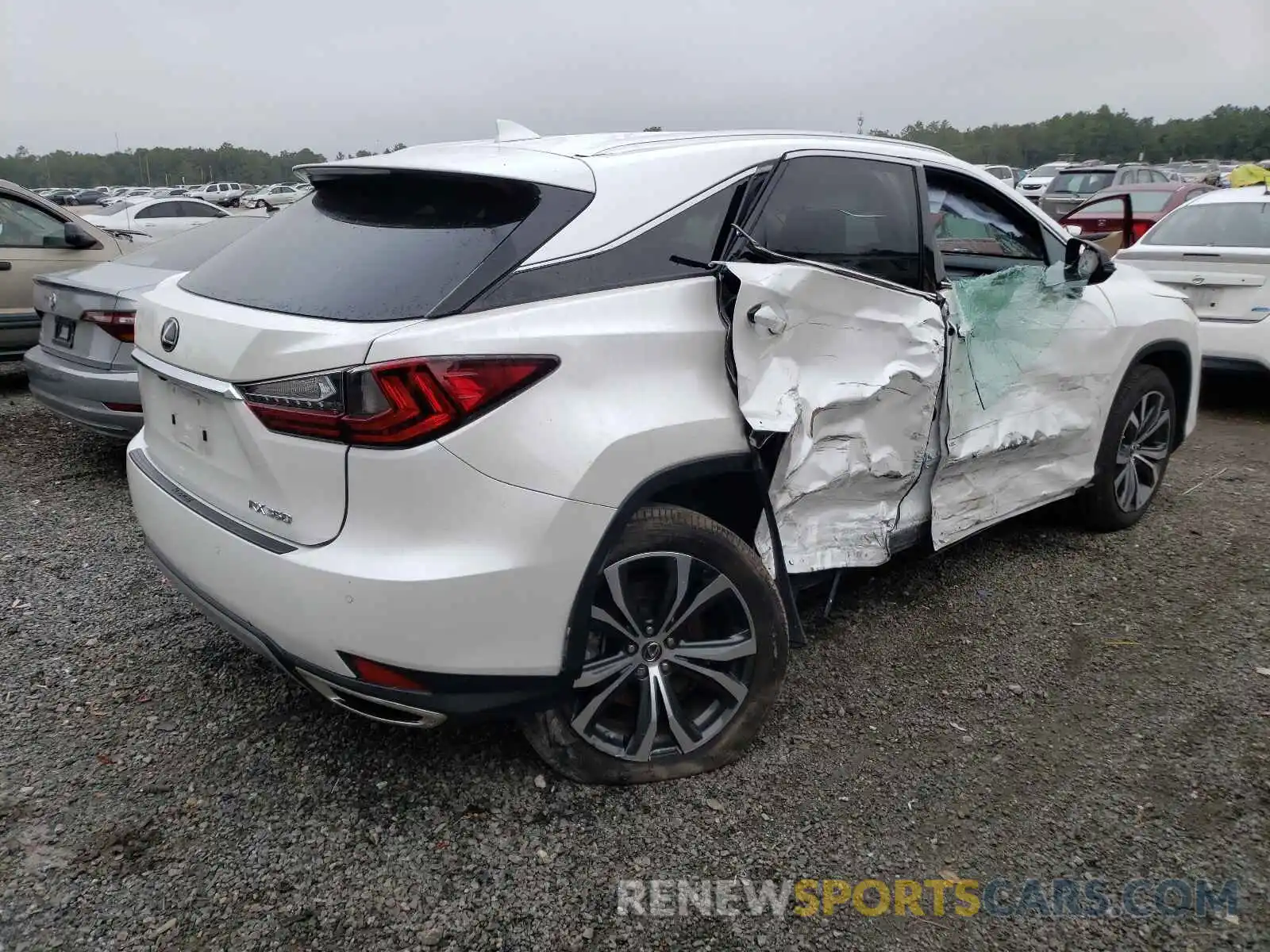 4 Photograph of a damaged car 2T2HZMAA0MC184788 LEXUS RX350 2021