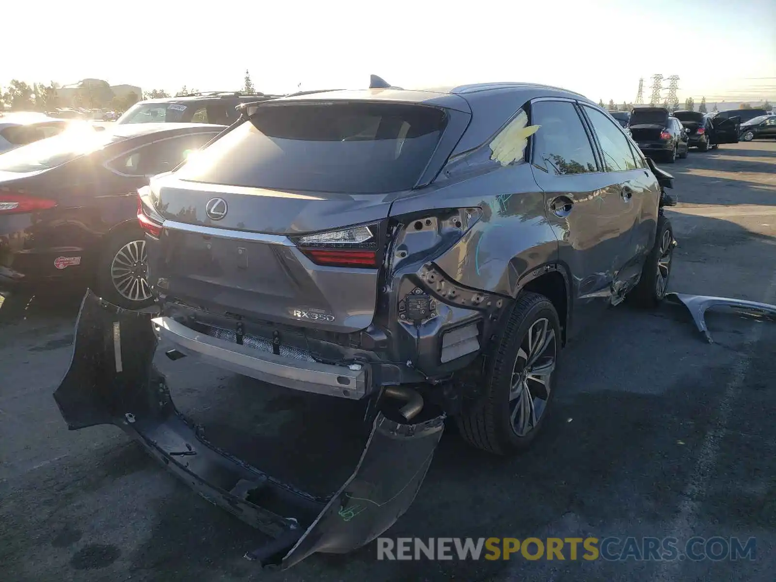 4 Photograph of a damaged car 2T2HZMAA9MC200437 LEXUS RX350 2021