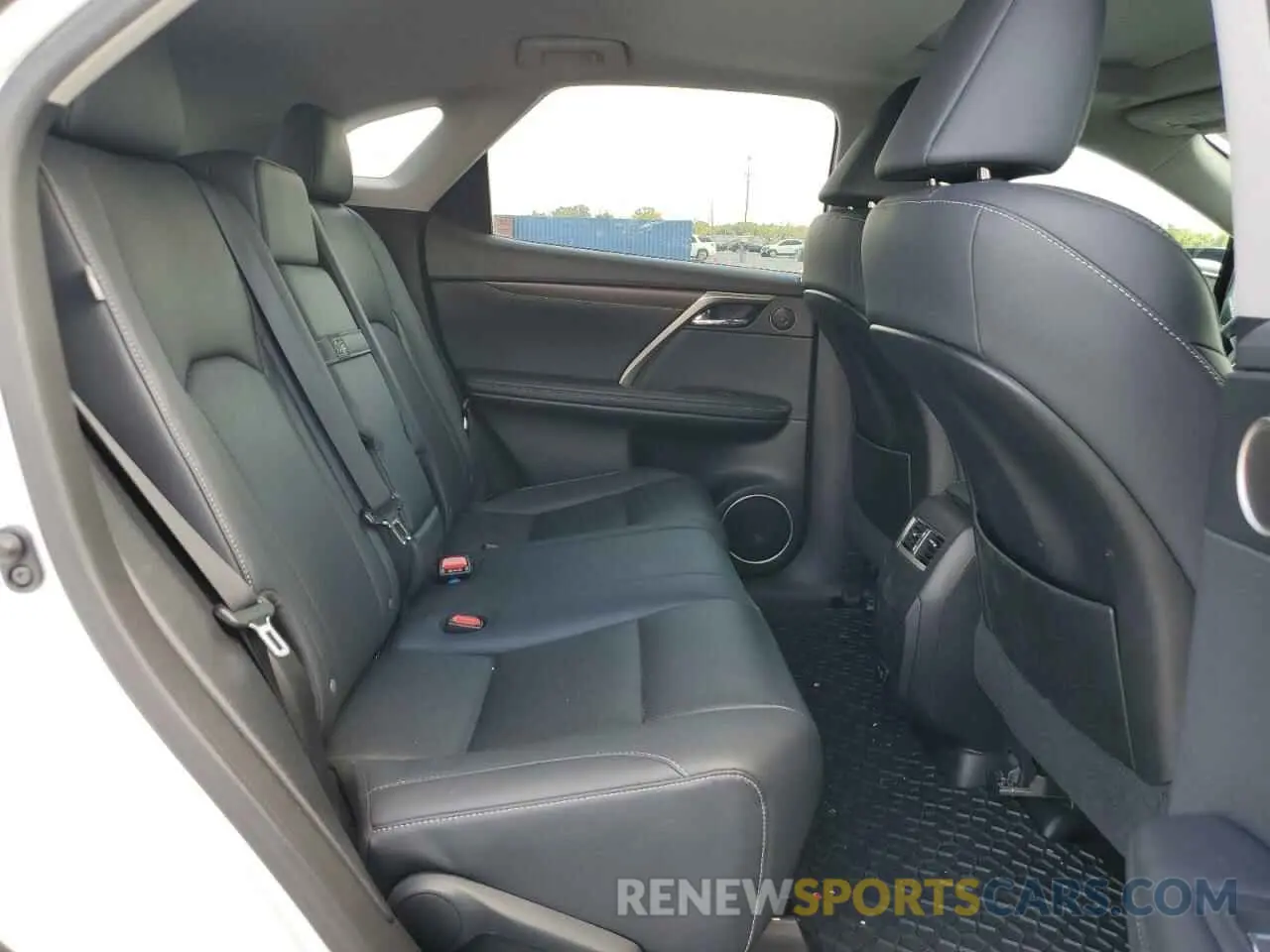 10 Photograph of a damaged car 2T2HZMAAXMC196690 LEXUS RX350 2021