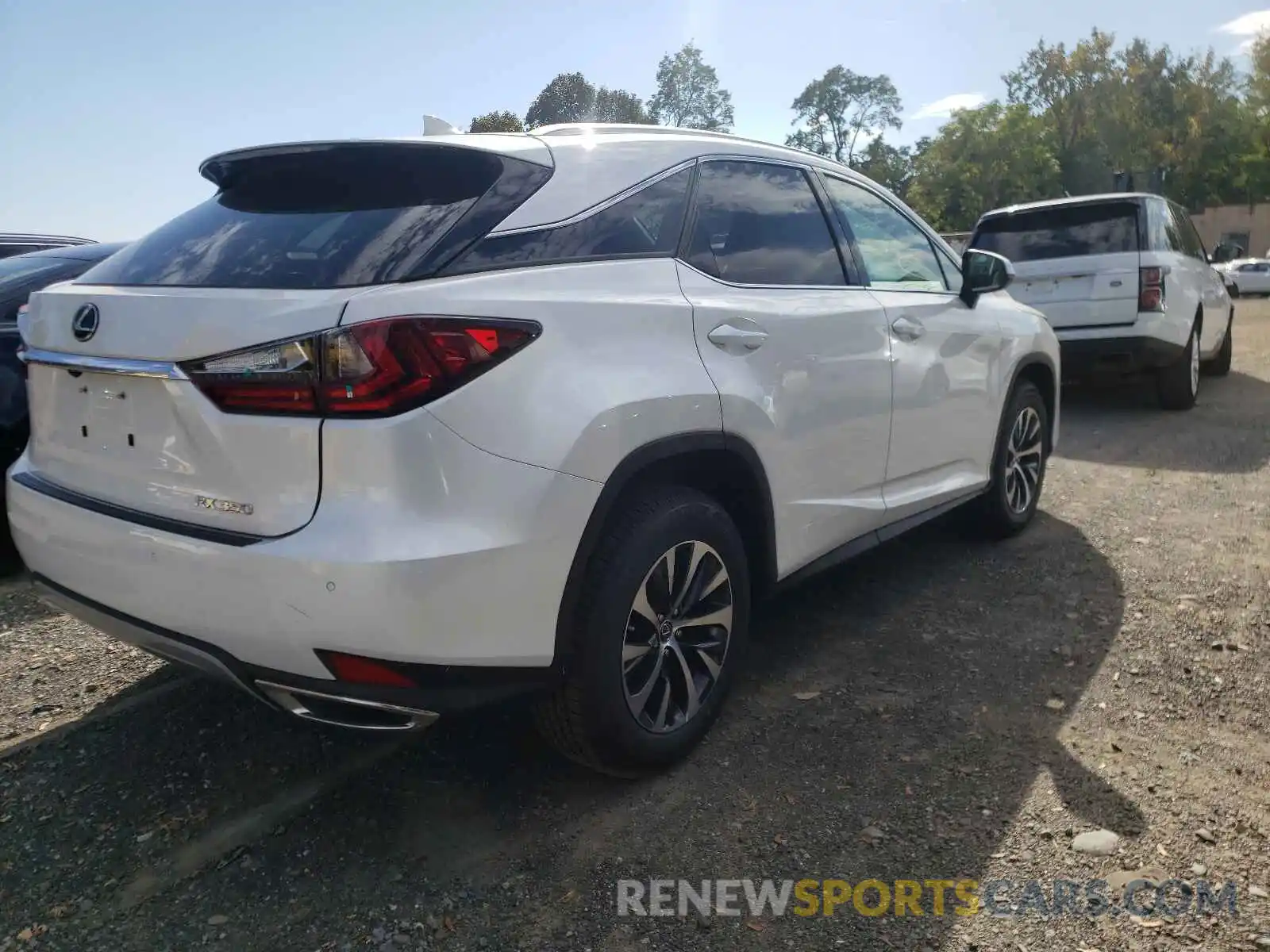 4 Photograph of a damaged car 2T2HZMDA0MC305587 LEXUS RX350 2021