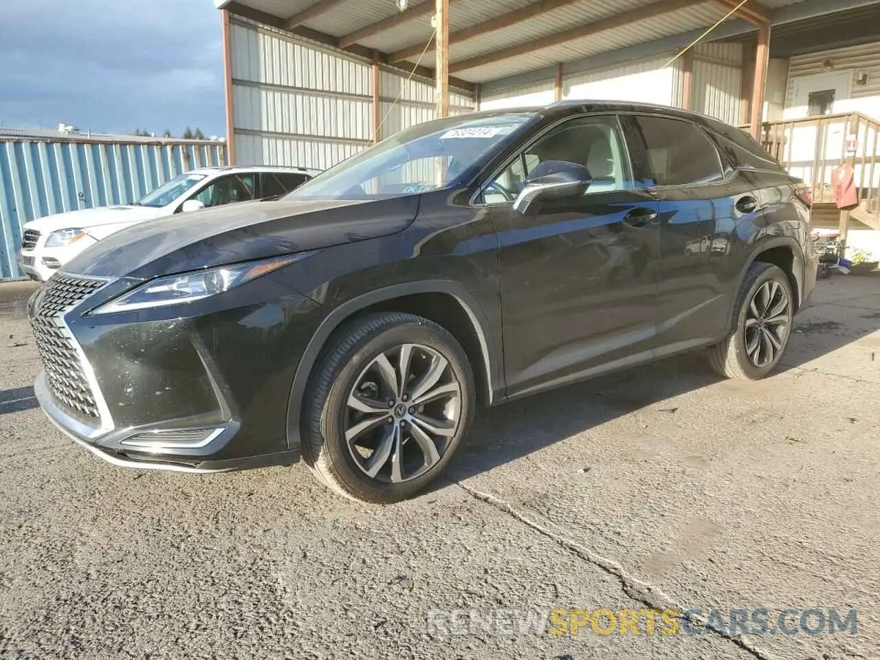 1 Photograph of a damaged car 2T2HZMDA1MC294860 LEXUS RX350 2021