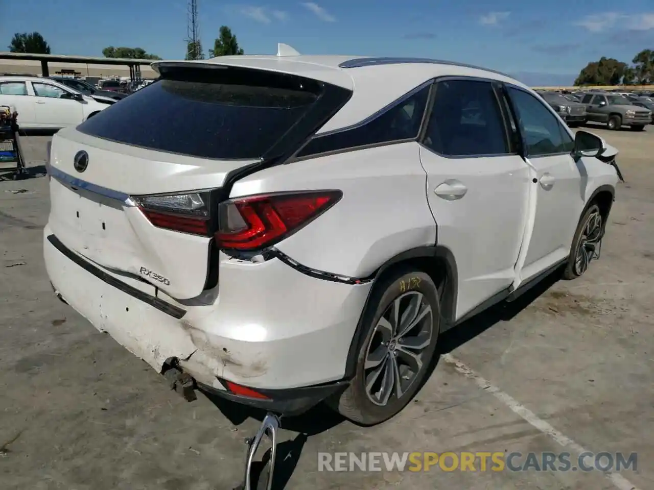 4 Photograph of a damaged car 2T2HZMDA3MC279308 LEXUS RX350 2021