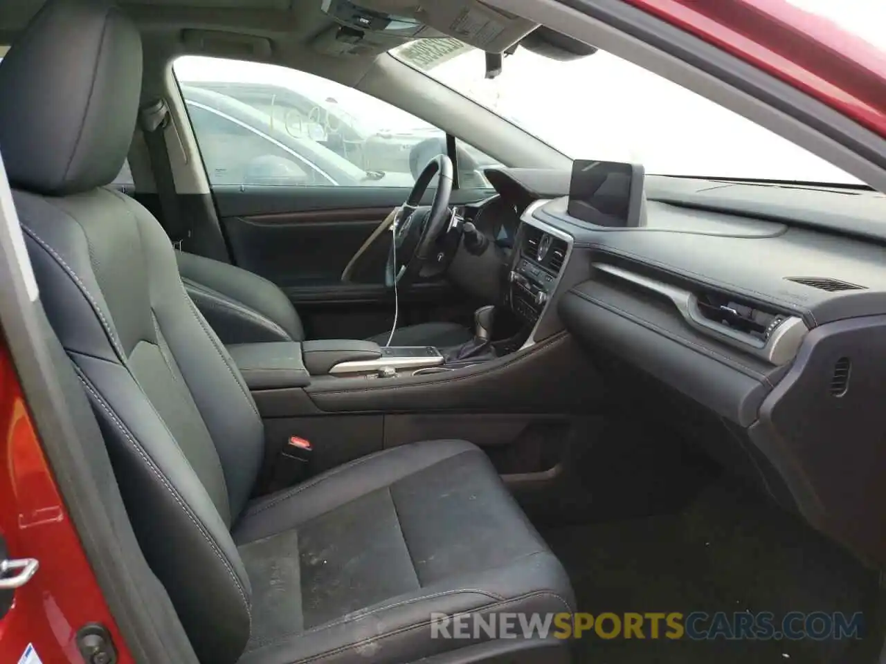 5 Photograph of a damaged car 2T2HZMDA4MC258824 LEXUS RX350 2021