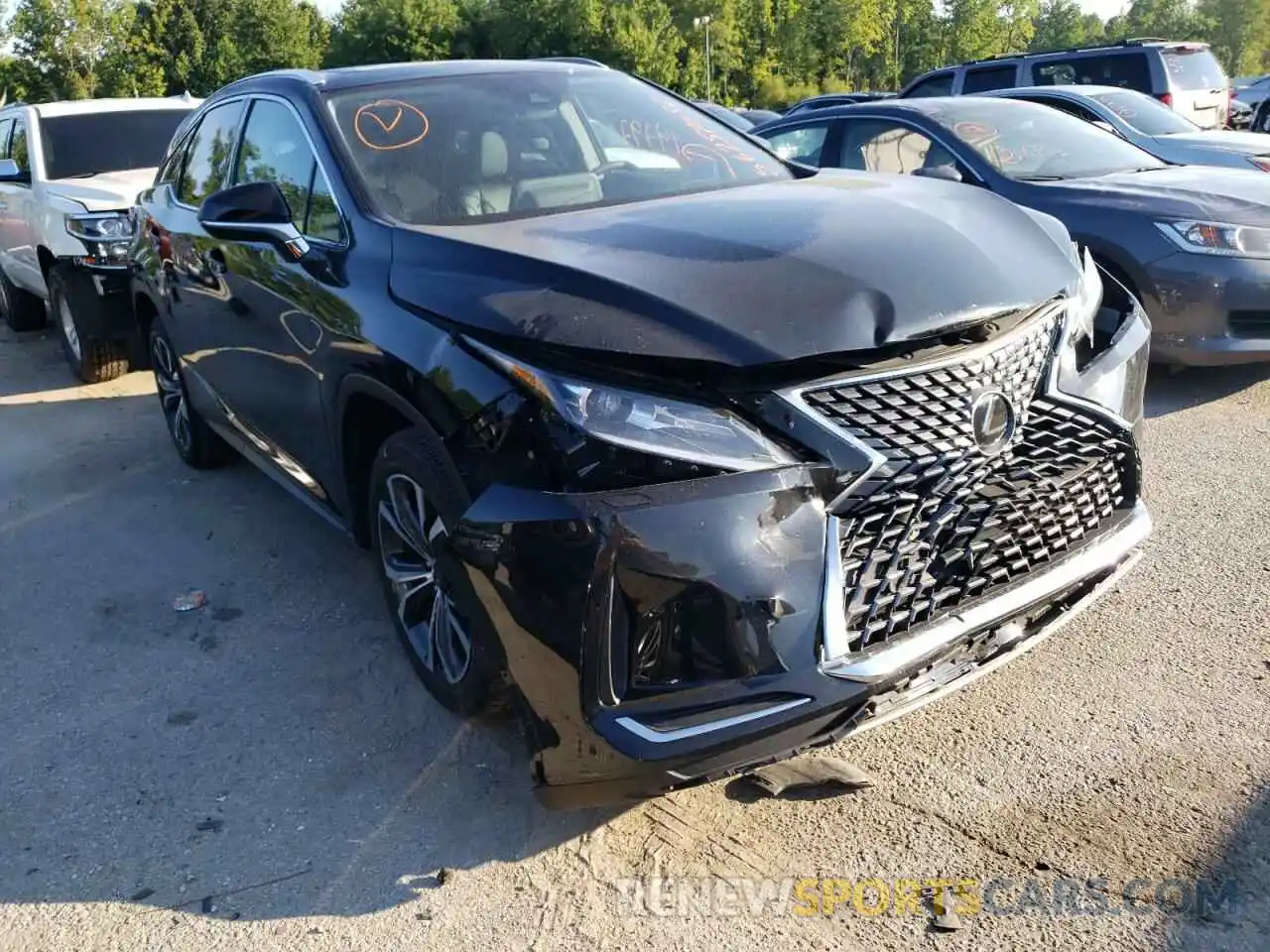 1 Photograph of a damaged car 2T2HZMDA8MC273309 LEXUS RX350 2021