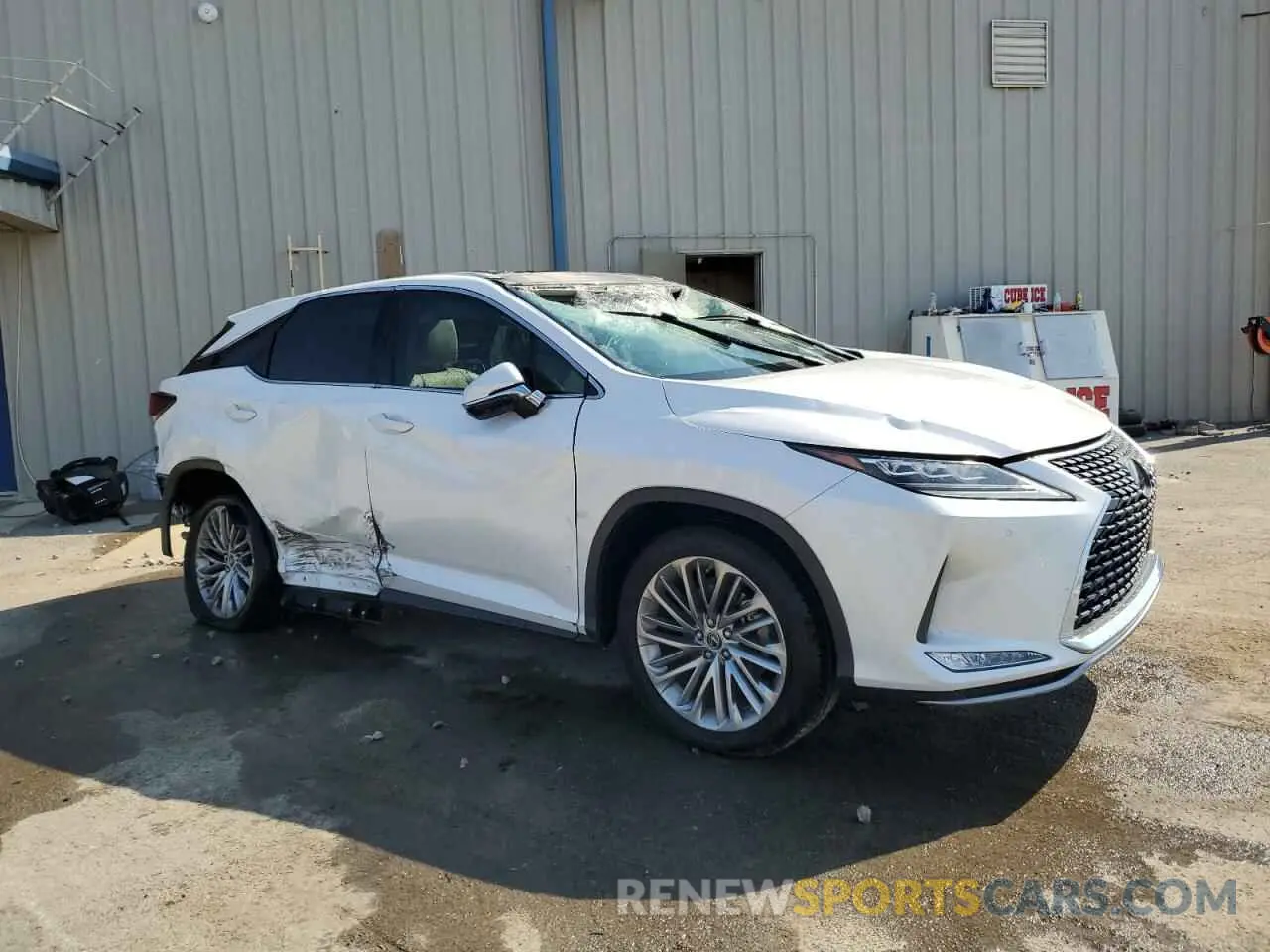 4 Photograph of a damaged car 2T2JZMAA4MC188795 LEXUS RX350 2021
