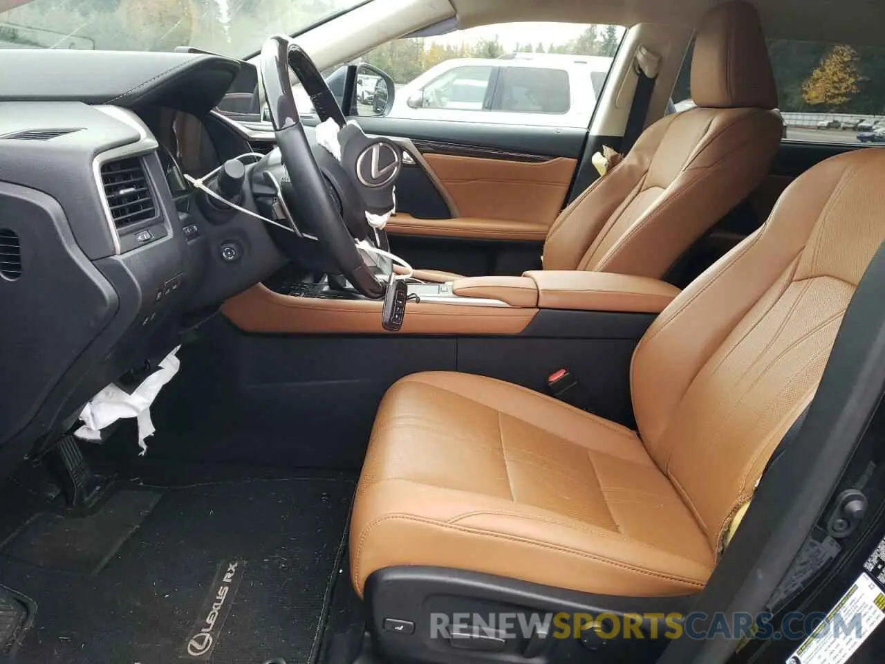 7 Photograph of a damaged car 2T2JZMDA3MC284414 LEXUS RX350 2021