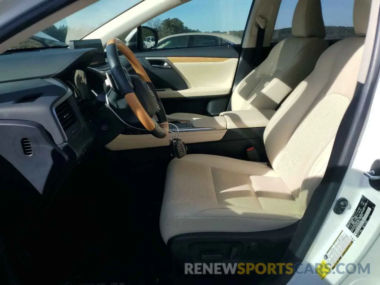 7 Photograph of a damaged car JTJHZKEA1M2022604 LEXUS RX350 2021