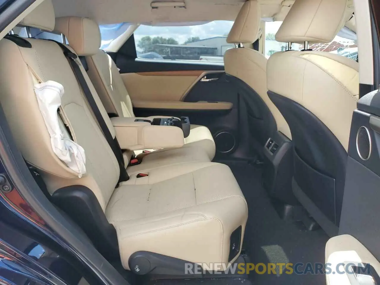 11 Photograph of a damaged car JTJHZKEA2M2022627 LEXUS RX350 2021