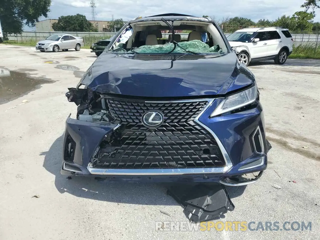 5 Photograph of a damaged car JTJHZKEA2M2022627 LEXUS RX350 2021