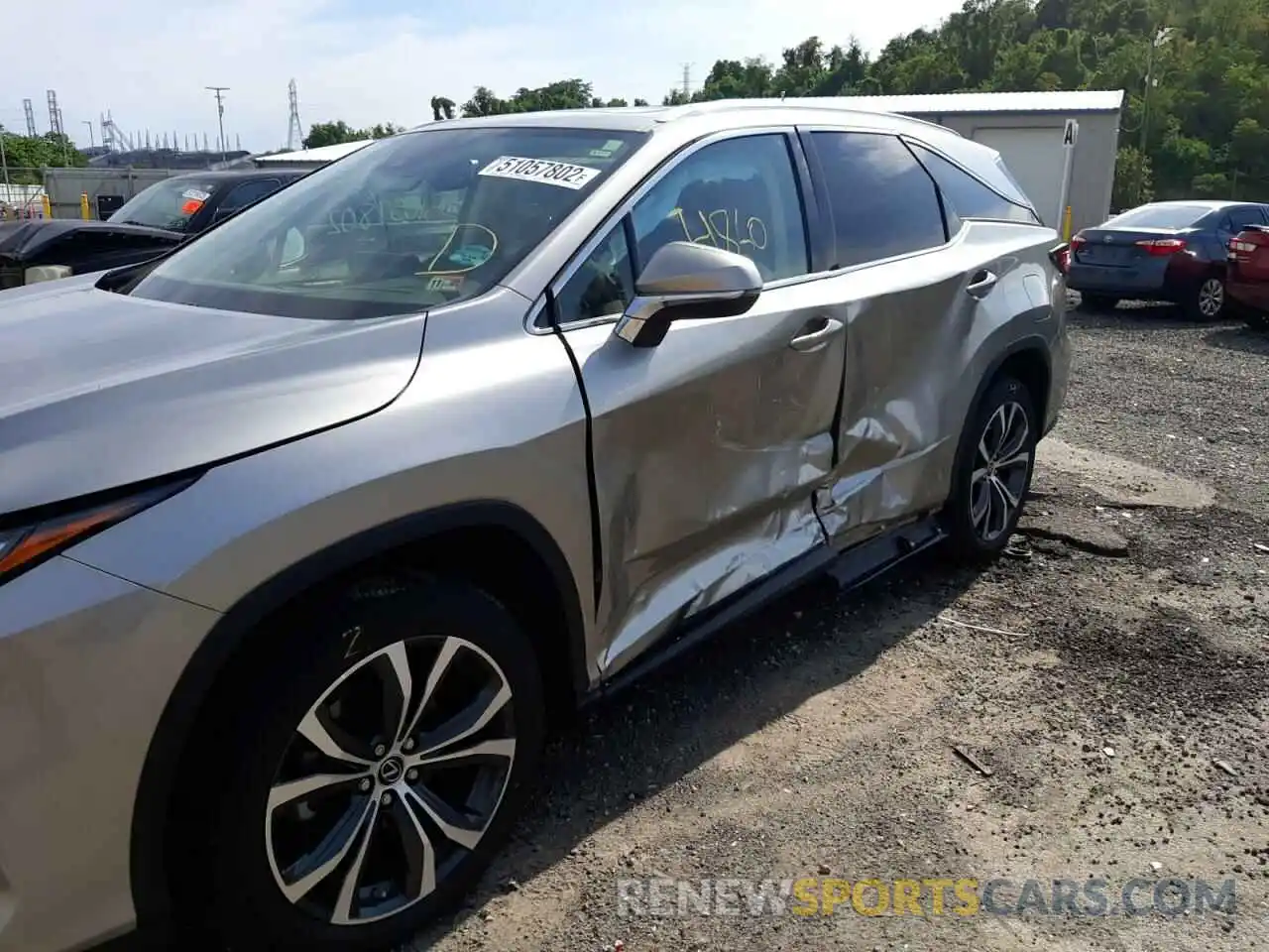 9 Photograph of a damaged car JTJHZKFA2M2029575 LEXUS RX350 2021