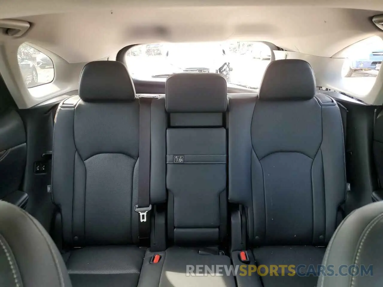10 Photograph of a damaged car JTJHZKFA4M2032848 LEXUS RX350 2021