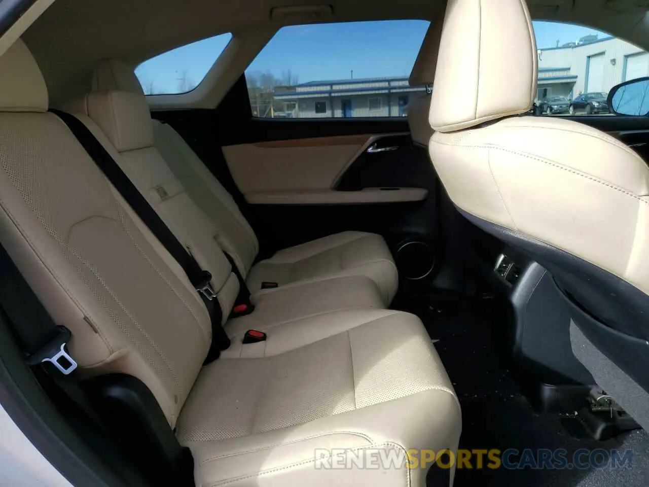 11 Photograph of a damaged car JTJHZKFA5M2033300 LEXUS RX350 2021