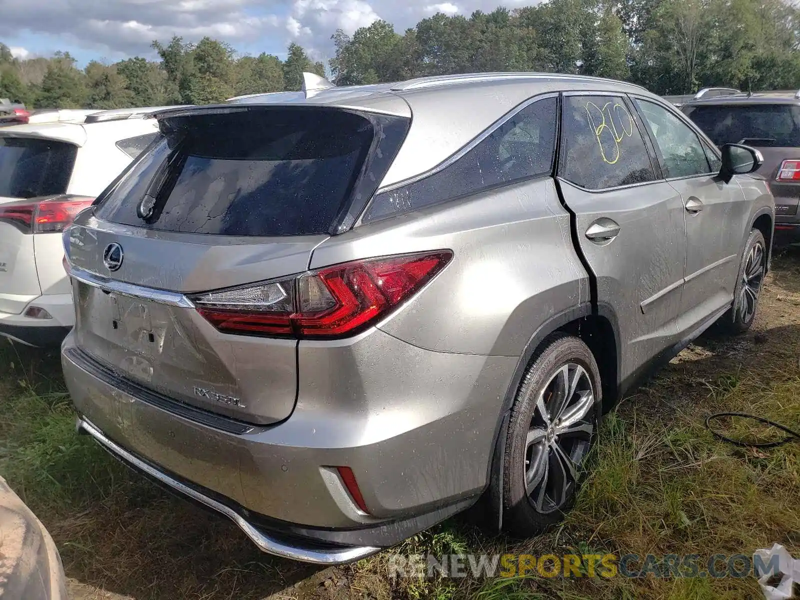 4 Photograph of a damaged car JTJHZKFAXM2028013 LEXUS RX350 2021