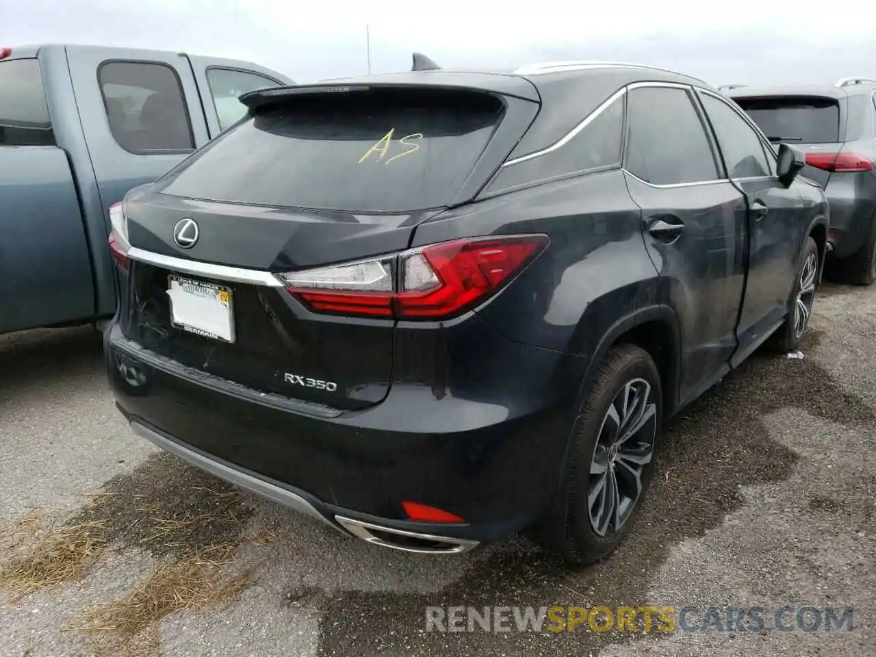 4 Photograph of a damaged car 2T2HZMAA0NC230377 LEXUS RX350 2022