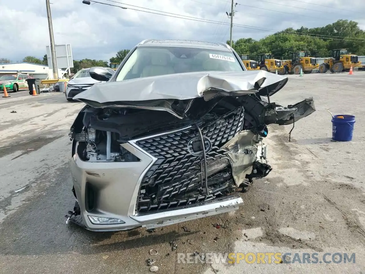 5 Photograph of a damaged car 2T2HZMAA1NC240738 LEXUS RX350 2022