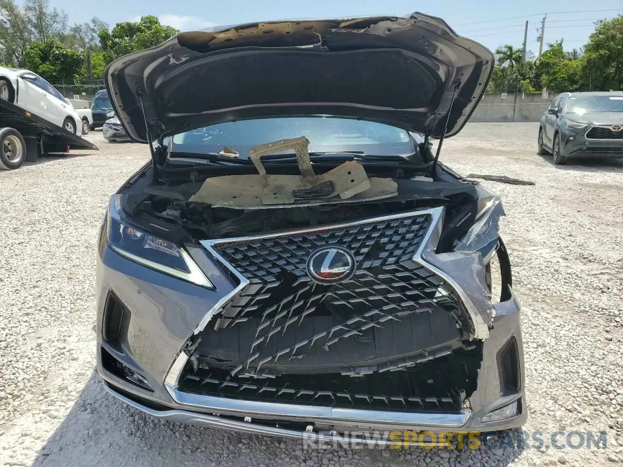 5 Photograph of a damaged car 2T2HZMAA5NC229418 LEXUS RX350 2022